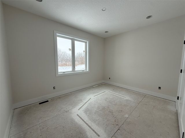 435 NW Woodmoor Drive, Waukee, IA 50263