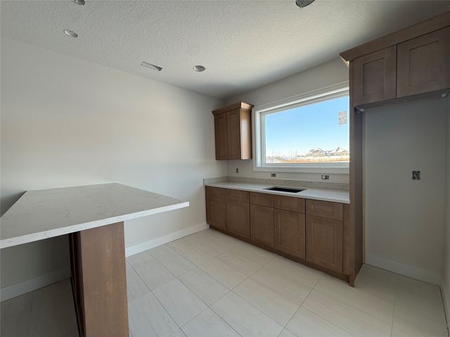 435 NW Woodmoor Drive, Waukee, IA 50263