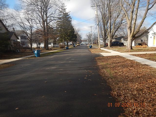 525 E Marion Street, Princeton, IL 61356