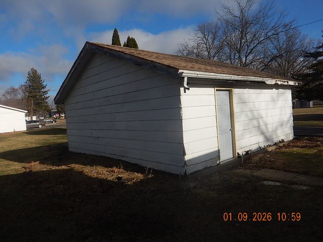 525 E Marion Street, Princeton, IL 61356