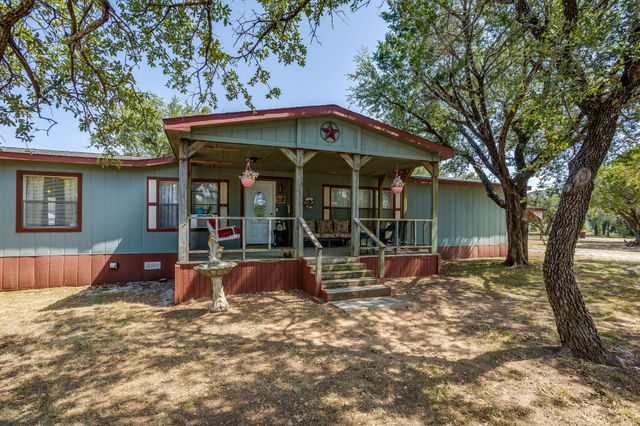 4406 Appletree Court, Granbury, TX 76048