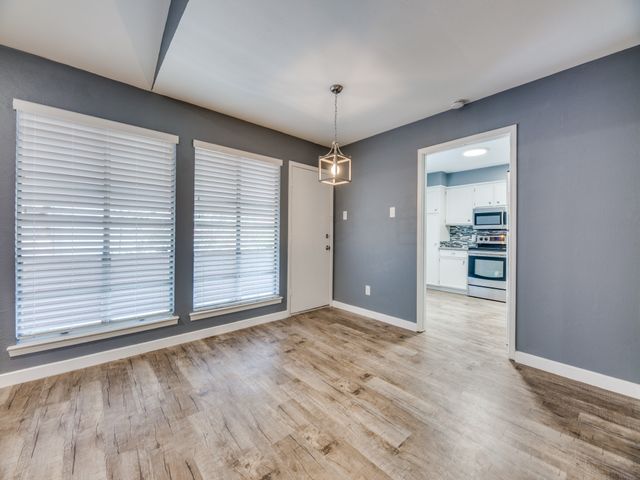 10578 High Hollows Drive 266, Dallas, TX 75230