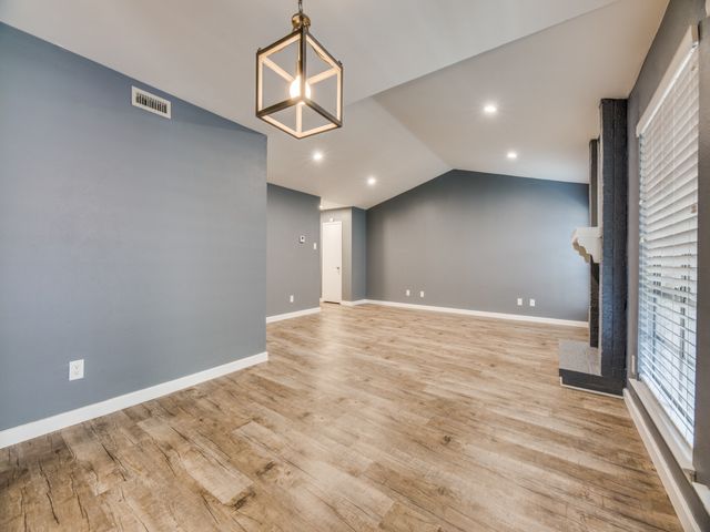10578 High Hollows Drive 266, Dallas, TX 75230