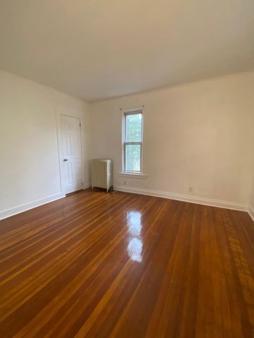 161 N Kensico Avenue, White Plains, NY 10604