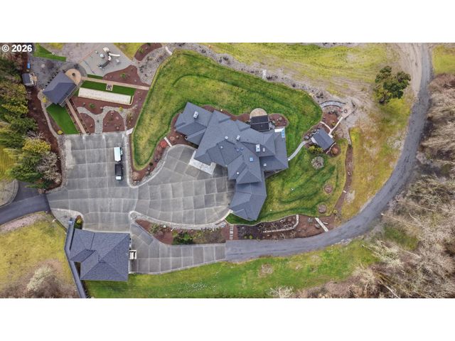 266 COLUMBIA POINT Rd, Longview, WA 98632