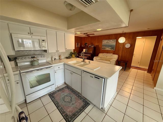 1853 PARADISE LANE, Clearwater, FL 33756