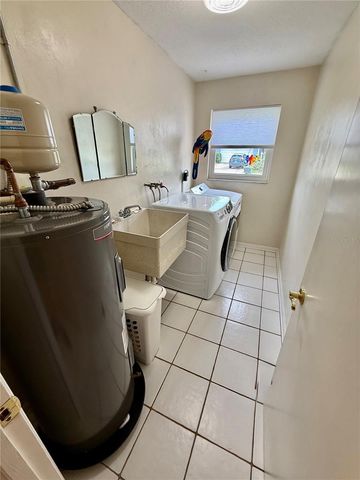 1853 PARADISE LANE, Clearwater, FL 33756