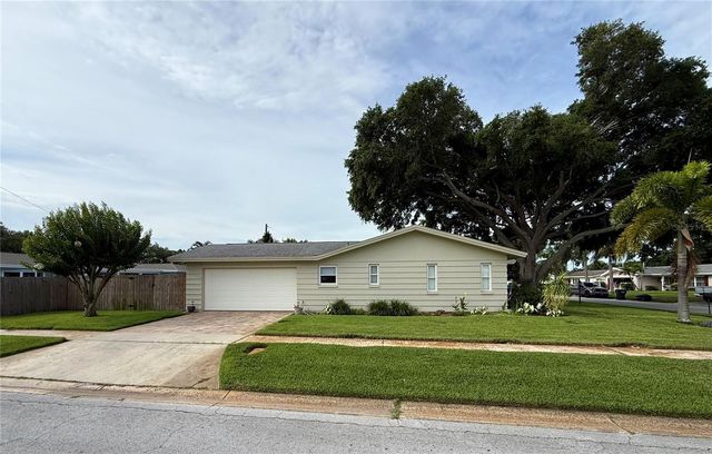 1853 PARADISE LANE, Clearwater, FL 33756