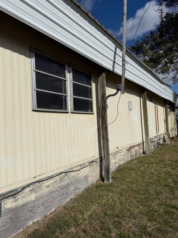 40414 Newport Hwy, Elk, WA 99009 photo 2