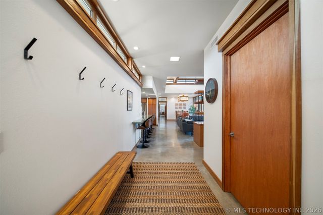 27400 S 614 Road, Grove, OK 74344