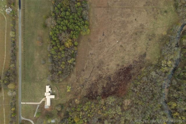 27400 S 614 Road, Grove, OK 74344