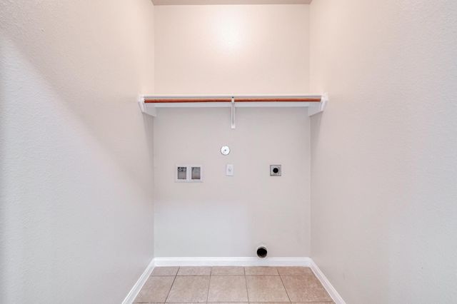 19328 Wt Gallaway ST, Manor, TX 78653