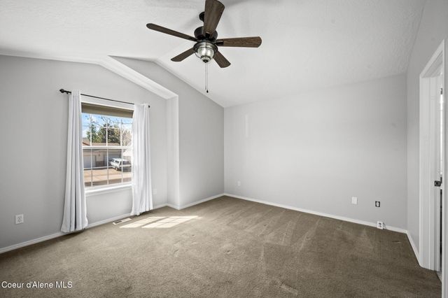 2617 W Blueberry CIR, Hayden, ID 83835
