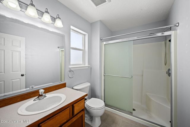 2617 W Blueberry CIR, Hayden, ID 83835