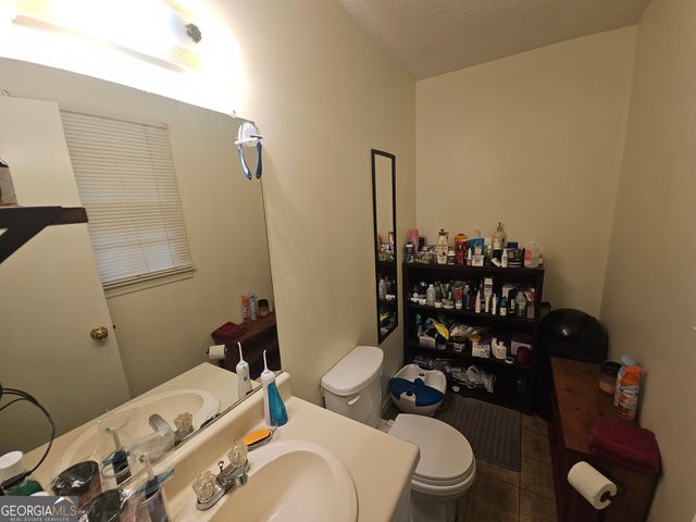 509 W Jule Peek Avenue, Cedartown, GA 30125