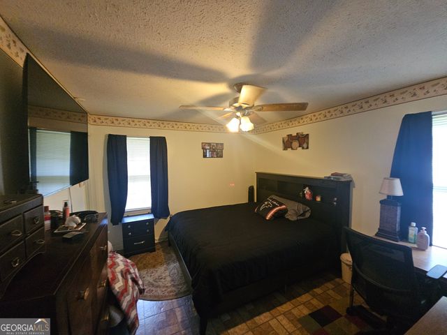 509 W Jule Peek Avenue, Cedartown, GA 30125