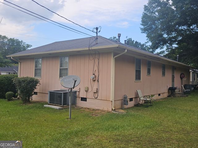 509 W Jule Peek Avenue, Cedartown, GA 30125