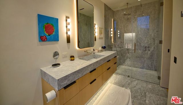 11531 Orum Road, Los Angeles, CA 90049