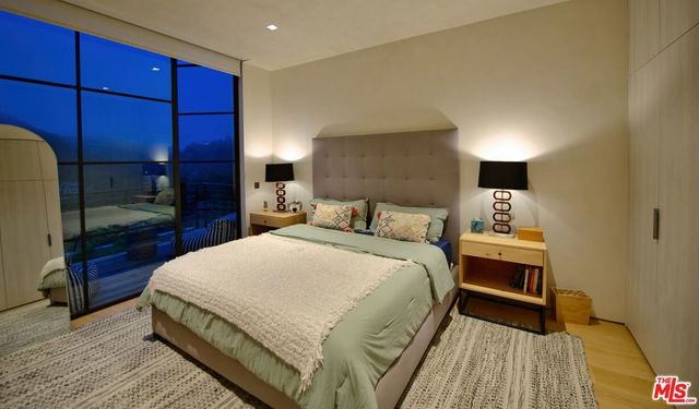 11531 Orum Road, Los Angeles, CA 90049