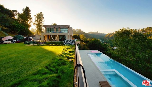 11531 Orum Road, Los Angeles, CA 90049