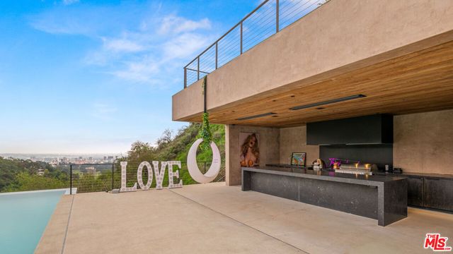11531 Orum Road, Los Angeles, CA 90049