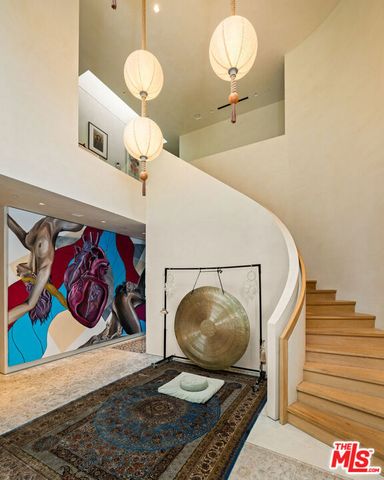 11531 Orum Road, Los Angeles, CA 90049