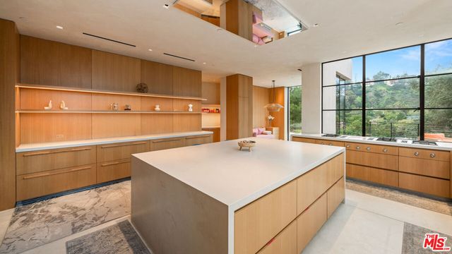 11531 Orum Road, Los Angeles, CA 90049