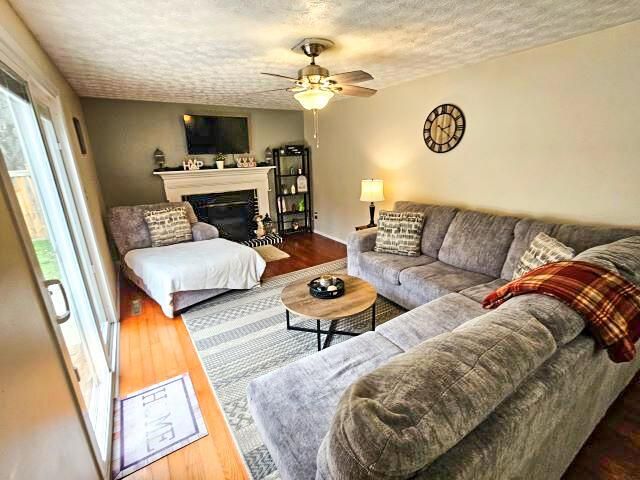 424 Sycamore Drive, Pickerington, OH 43147