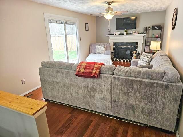 424 Sycamore Drive, Pickerington, OH 43147