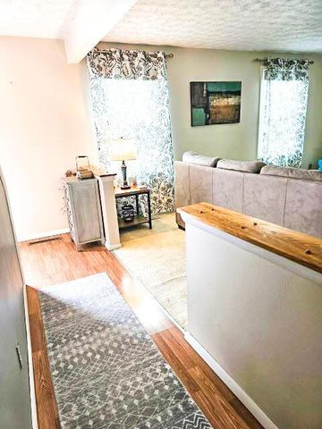 424 Sycamore Drive, Pickerington, OH 43147