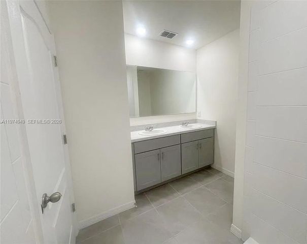 1556 GLADEWATER RD 1556, Kissimmee, FL 34744