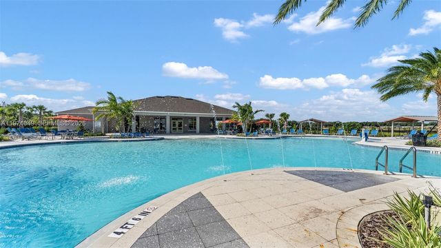 1556 GLADEWATER RD 1556, Kissimmee, FL 34744