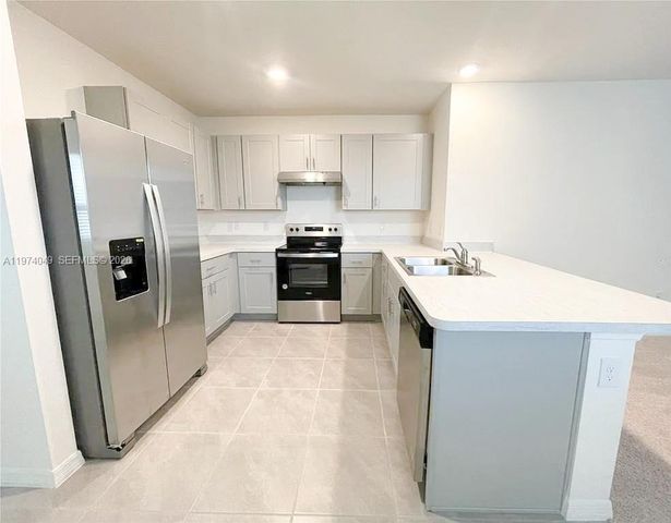 1556 GLADEWATER RD 1556, Kissimmee, FL 34744