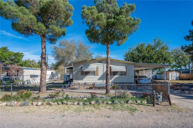 4015 E Lum Avenue, Kingman, AZ 86409
