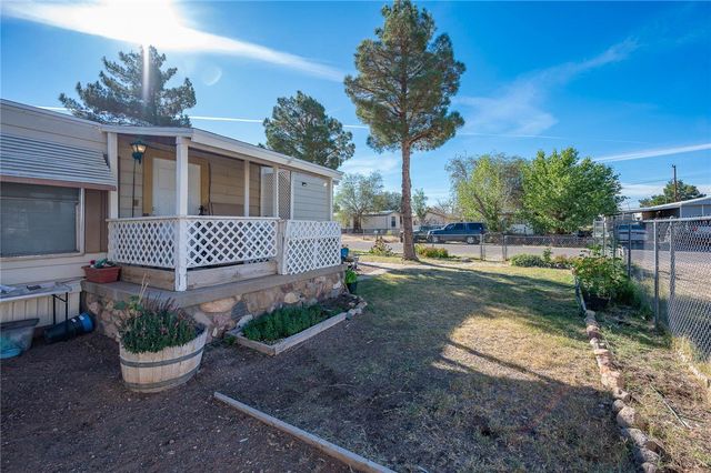 4015 E Lum Avenue, Kingman, AZ 86409