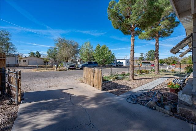 4015 E Lum Avenue, Kingman, AZ 86409
