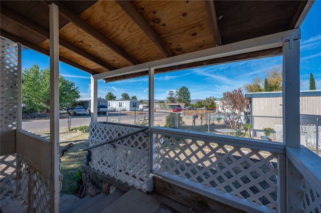 4015 E Lum Avenue, Kingman, AZ 86409