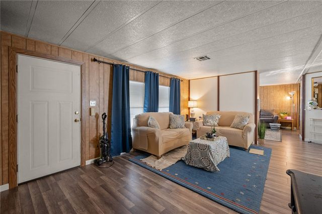 4015 E Lum Avenue, Kingman, AZ 86409