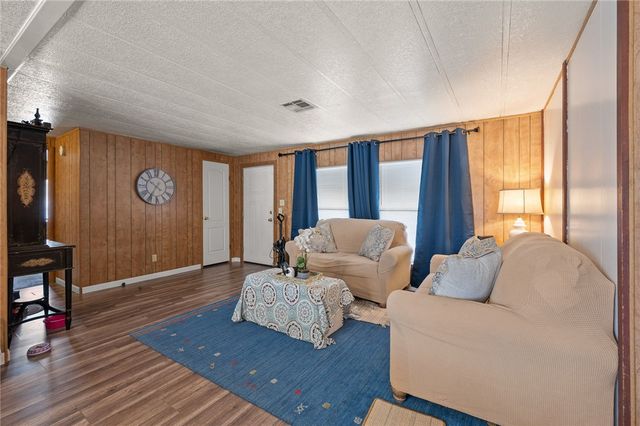 4015 E Lum Avenue, Kingman, AZ 86409