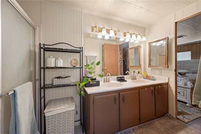 4015 E Lum Avenue, Kingman, AZ 86409