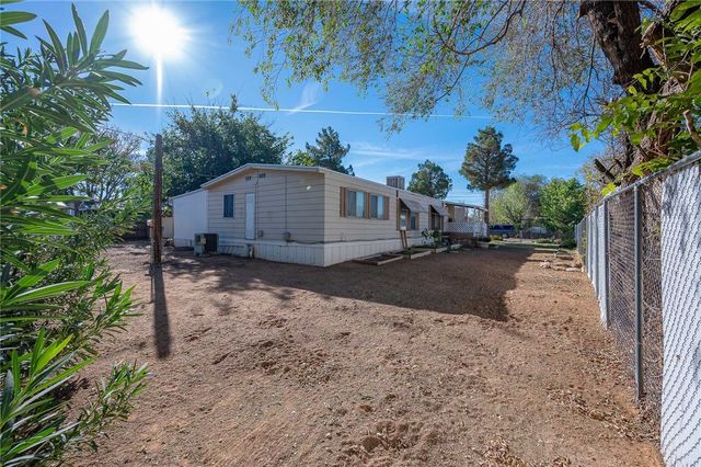 4015 E Lum Avenue, Kingman, AZ 86409