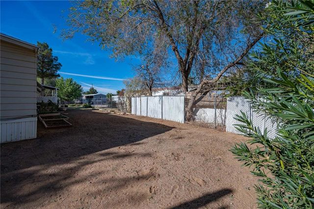 4015 E Lum Avenue, Kingman, AZ 86409