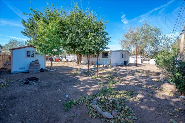 4015 E Lum Avenue, Kingman, AZ 86409