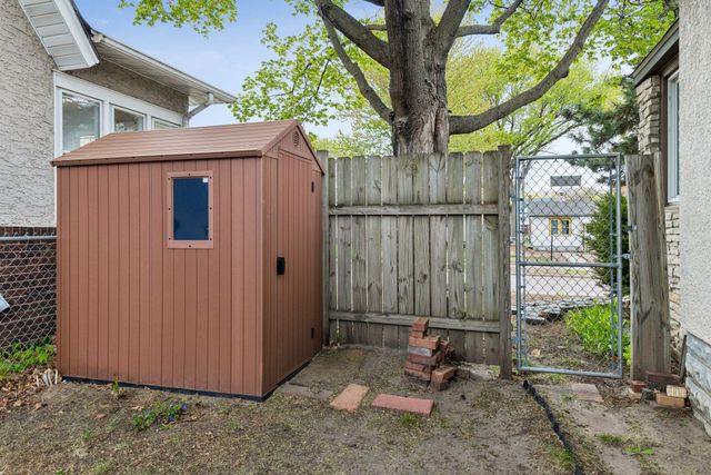 4146 Upton Avenue N, Minneapolis, MN 55412