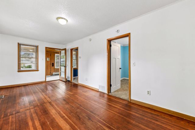 4146 Upton Avenue N, Minneapolis, MN 55412
