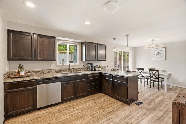 13215 E Heroy Ave, Spokane Valley, WA 99216