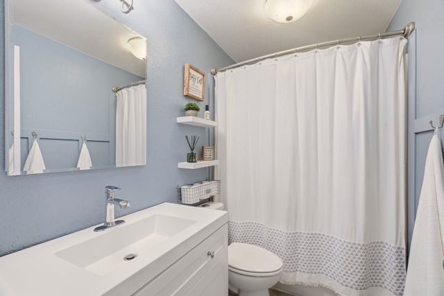 13215 E Heroy Ave, Spokane Valley, WA 99216