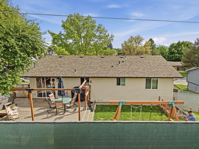 13215 E Heroy Ave, Spokane Valley, WA 99216