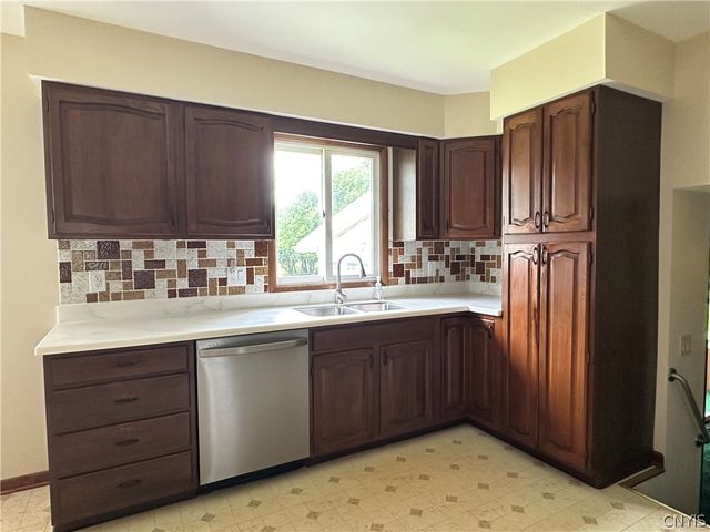 149 Murray St Ext Street, Auburn, NY 13021