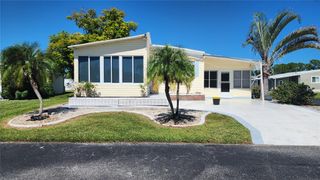 15 N BOTANY BAY CIRCLE, Englewood, FL 34223